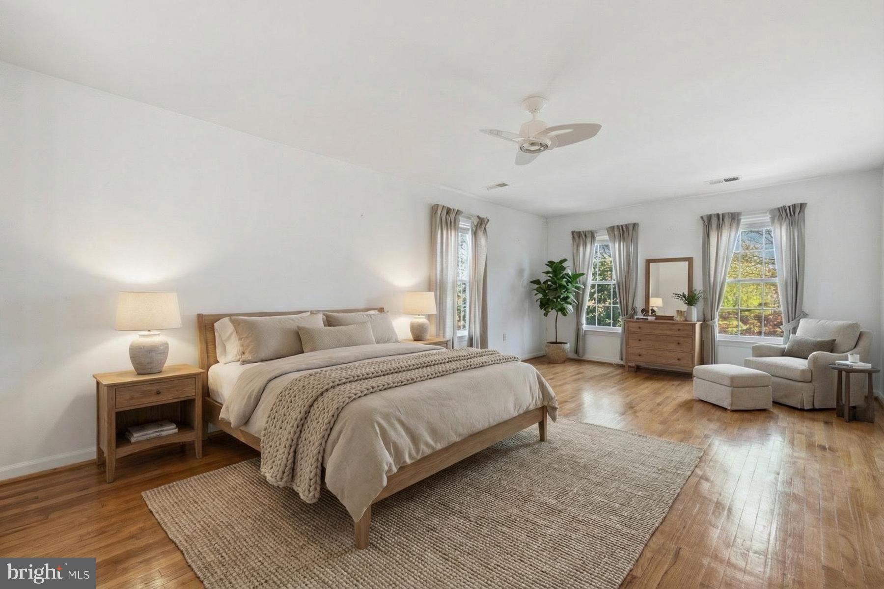 POTOMAC VILLAGE - Residential