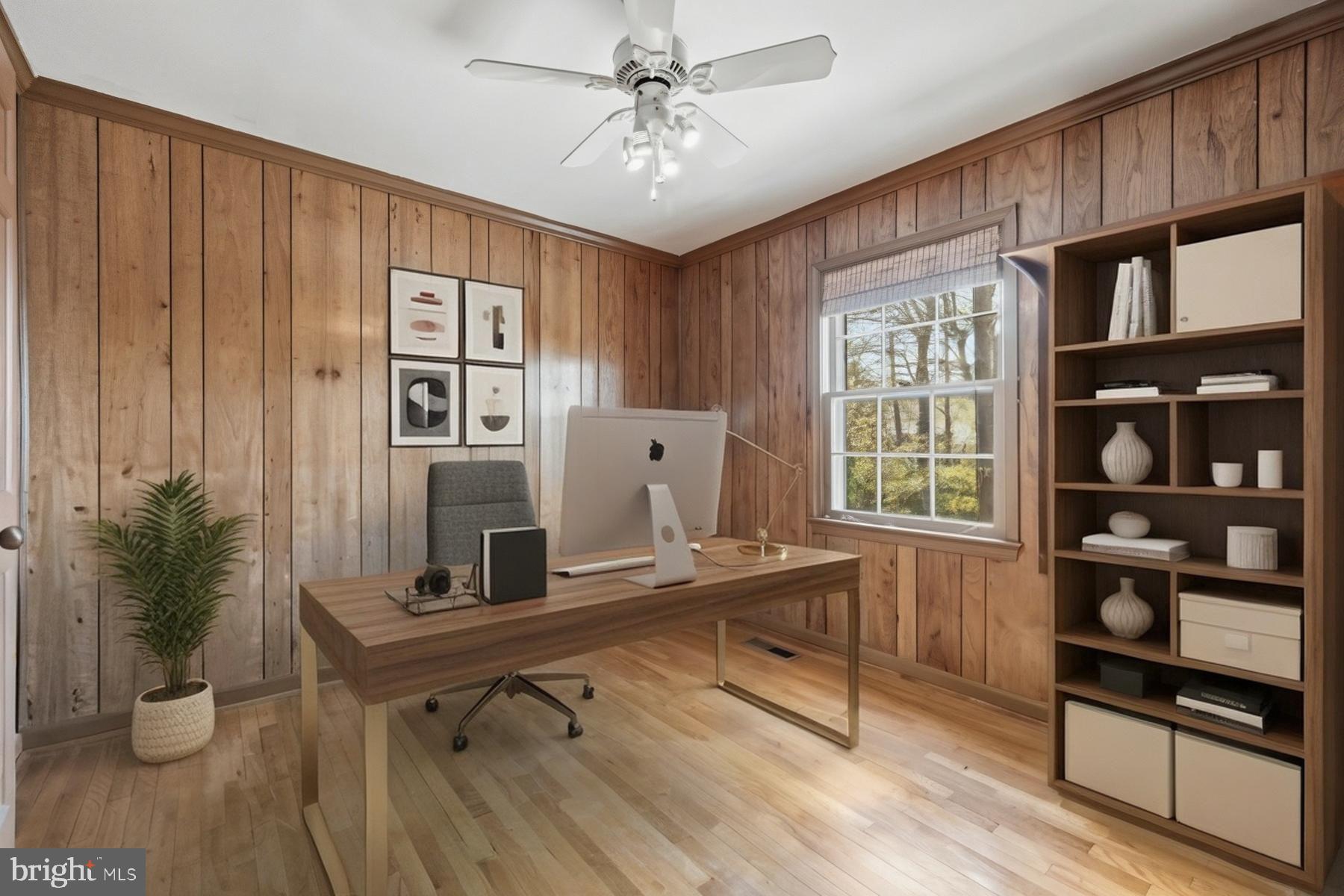 POTOMAC VILLAGE - Residential