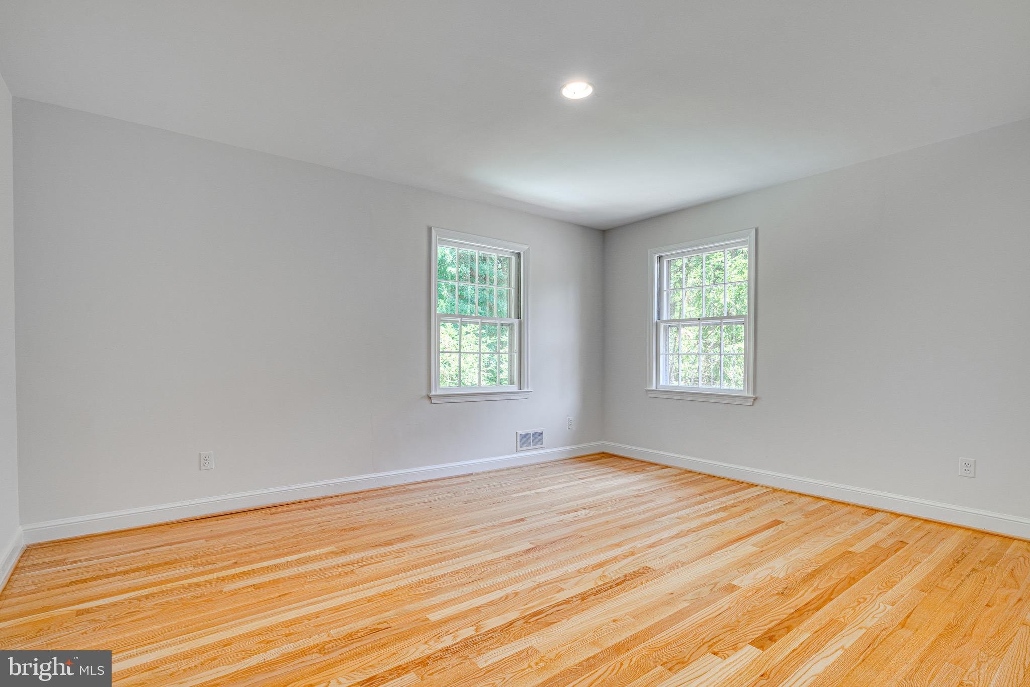 ARROWOOD - Residential