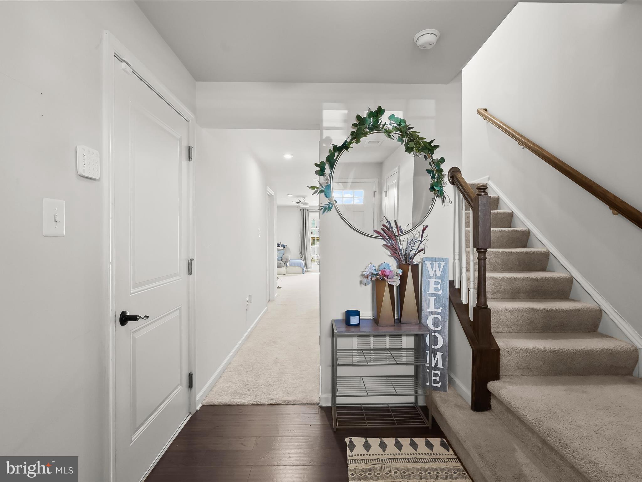 OAKDALE VILLAGE - Residential