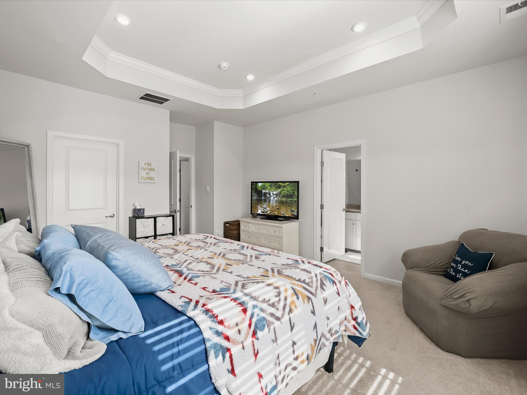 OAKDALE VILLAGE - Residential