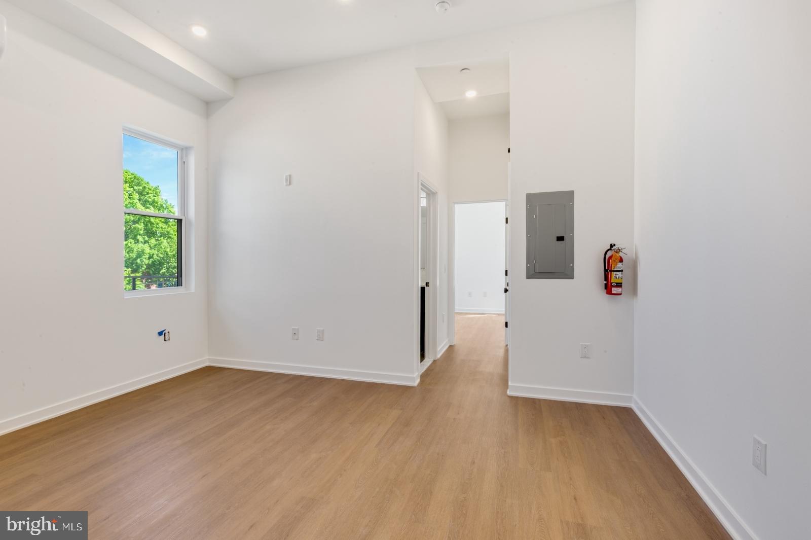 CENTER CITY - Residential Lease