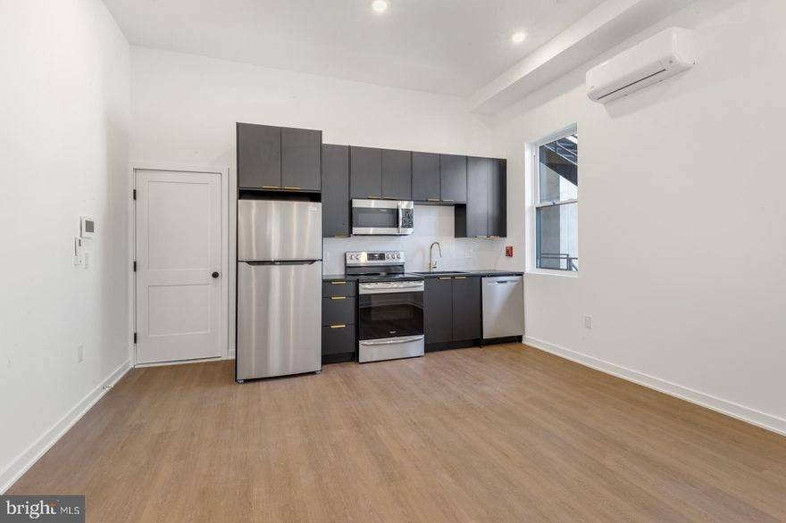 Available Early July:

Welcome to 1134 Pine St #2 is a stunning 1 bedroom, 1 bathroom located on the second floor of this gorgeous building. Desirable features include hardwood floors and recessed lighting throughout, large windows, ample storage space, and more! The living areas are spacious with incredible natural light and the kitchens boast modern cabinetry and brand new appliances. Your bedrooms are sizable and offer great closet space and windows for sunlight - perfect for your plants! With mini split air conditioning in each room and in-unit laundry, these units won't last long - schedule your showing today! Please note: Photos are from a similar unit in the building, exact layout & finishes may vary.

Lease Terms:

Generally, 1st month, 12th month, and 1 month security deposit due at, or prior to, lease signing. Other terms may be required by Landlord. $55 application fee per applicant. Pets are conditional on owner's approval and may require an additional fee, if accepted. (Generally, $500/dog and $250/cat). Tenants responsible for: electricity and a $35/month flat water fee. Landlord Requirements: Applicants to make 3x the monthly rent in verifiable net income, credit history to be considered (i.e. no active collections), no evictions within the past 4 years, and must have a verifiable rental history with on-time rental payments. Exceptions to this criteria may exist under the law and will be considered.