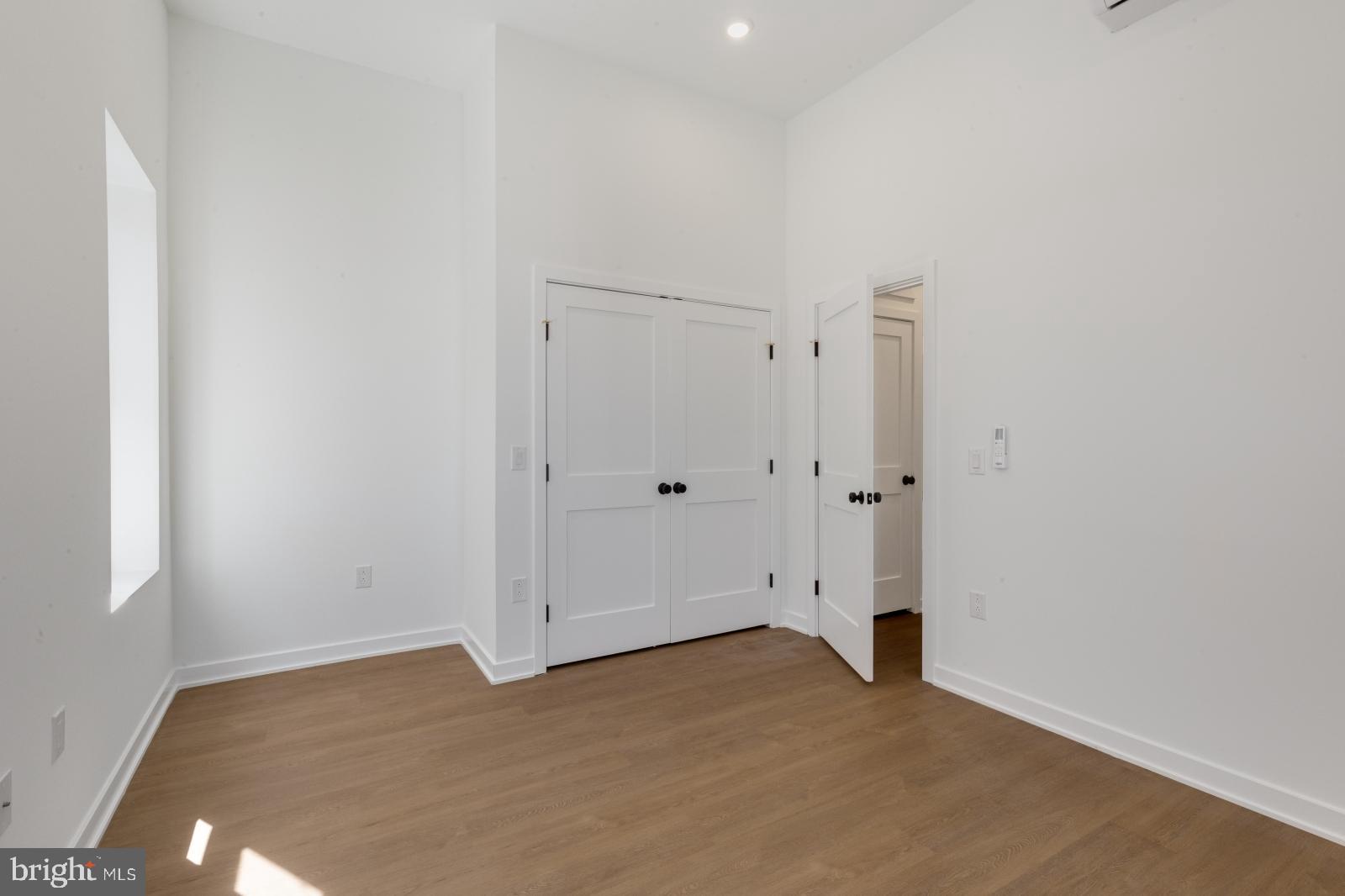 CENTER CITY - Residential Lease