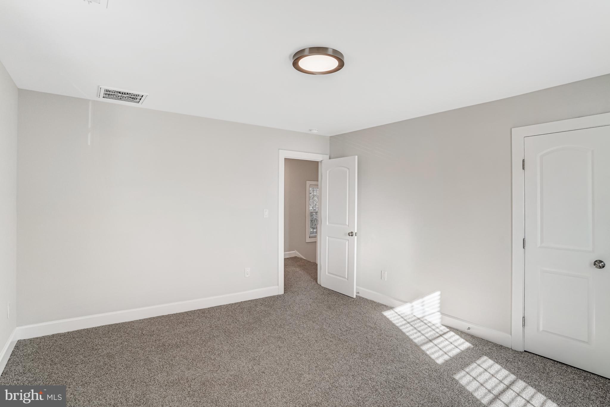 FIVE OAKS ESTATES - Residential