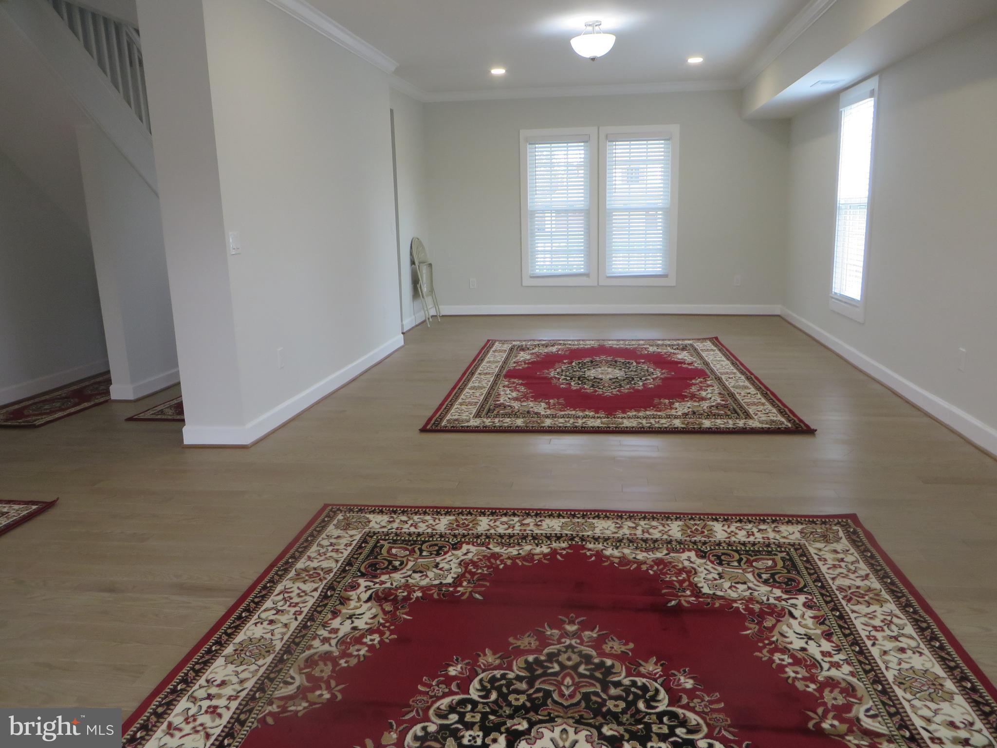 FIVE OAKS ESTATES - Residential