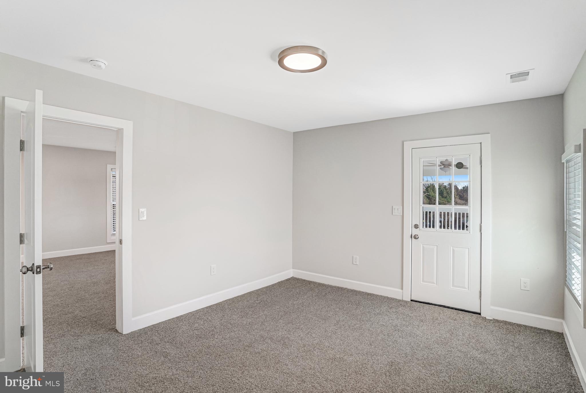 FIVE OAKS ESTATES - Residential