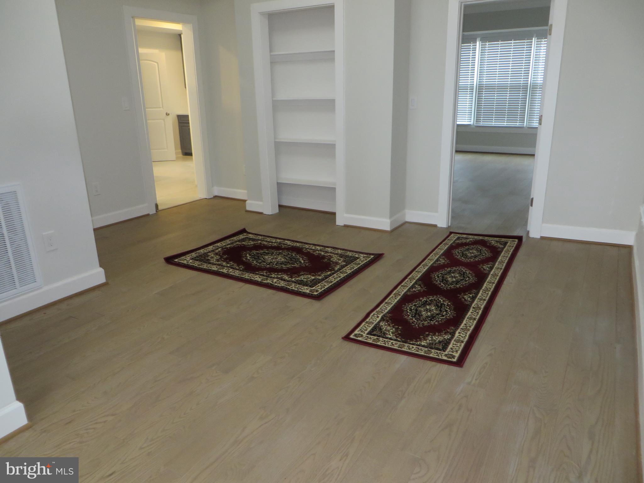 FIVE OAKS ESTATES - Residential