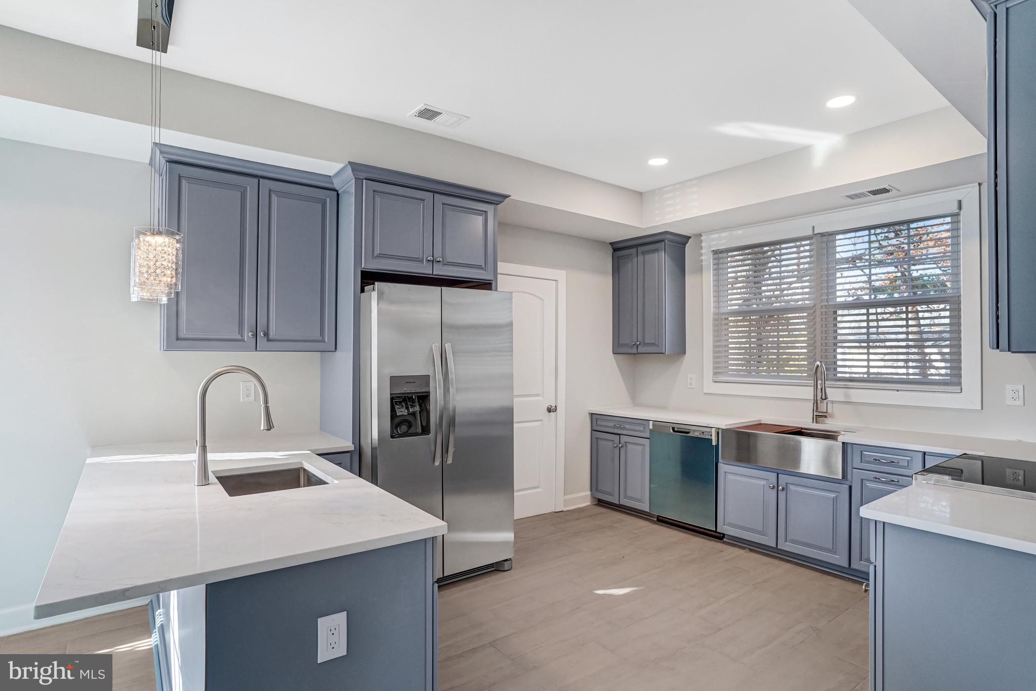 FIVE OAKS ESTATES - Residential