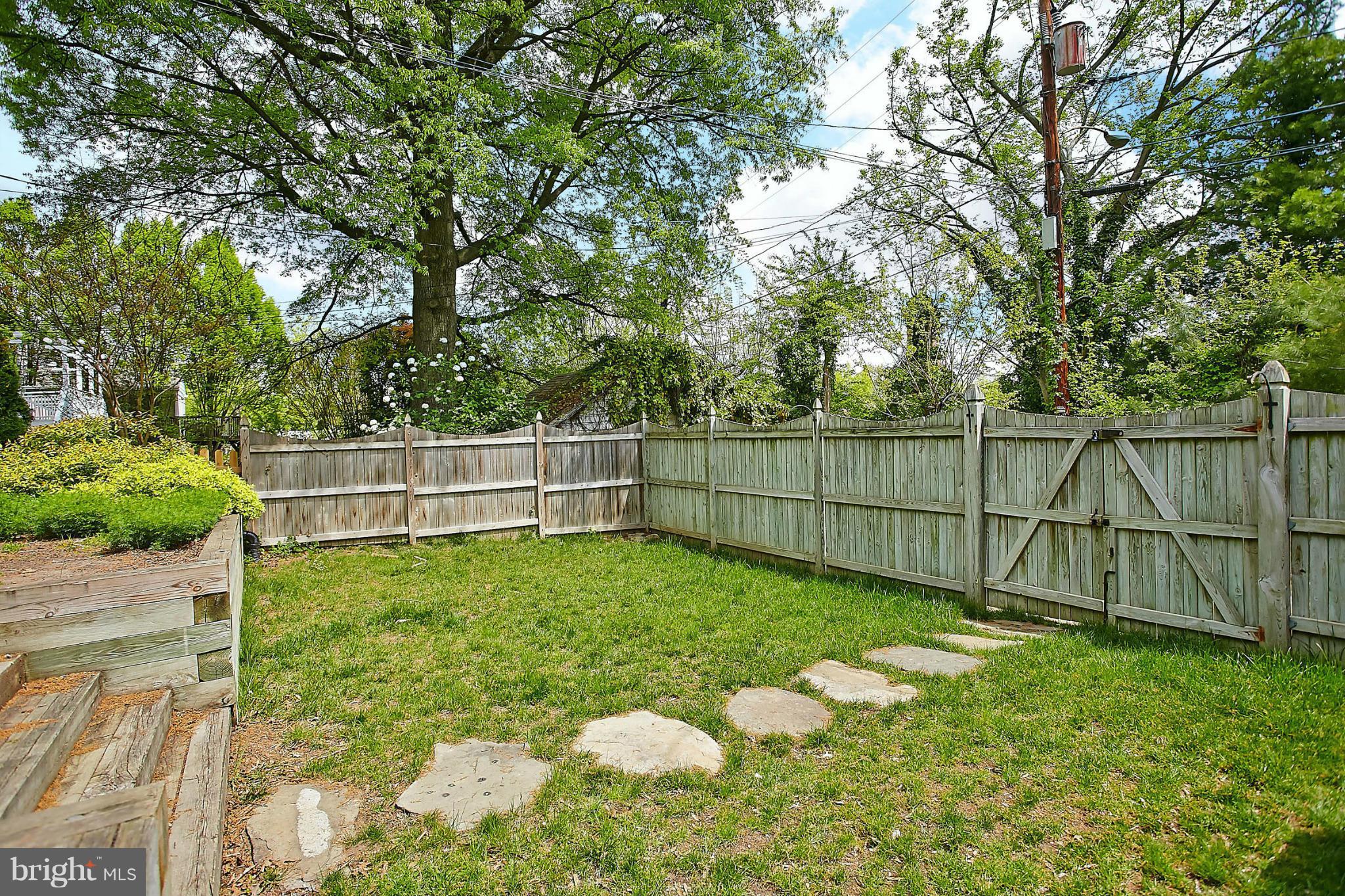 ROSEMONT - Residential