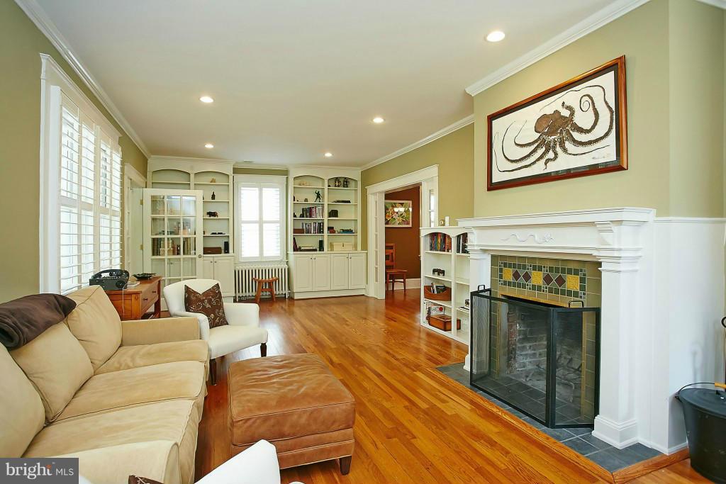 ROSEMONT - Residential