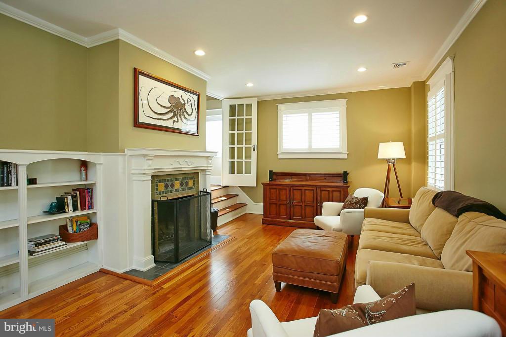 ROSEMONT - Residential