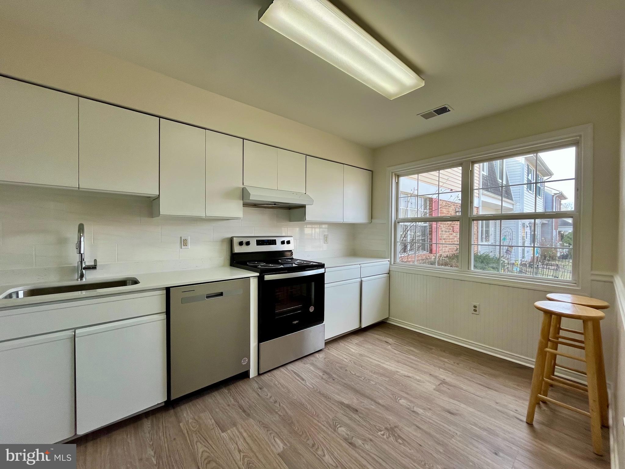 POINT OF WOODS - Residential Lease