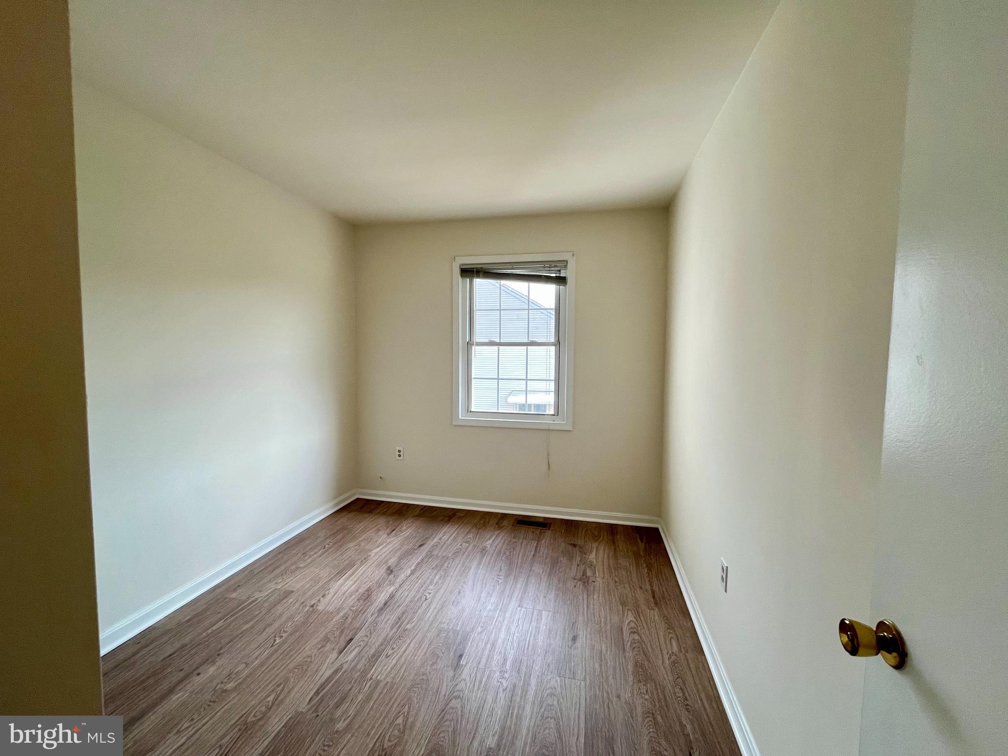 POINT OF WOODS - Residential Lease