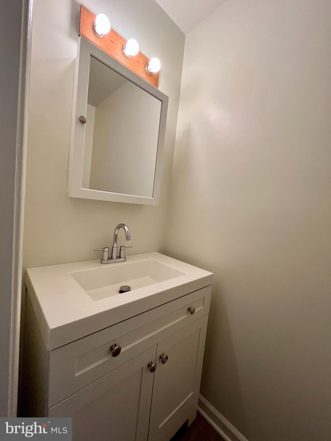 POINT OF WOODS - Residential Lease