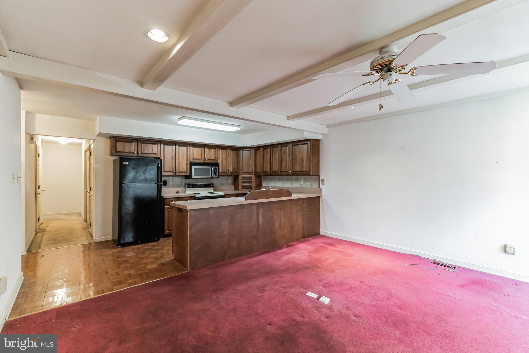 THE HIGHLANDS - Residential