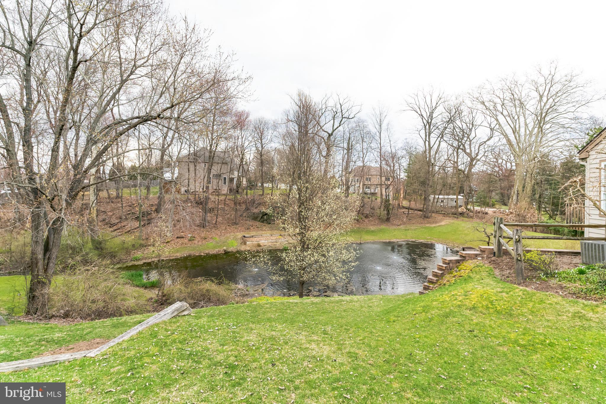 THE HIGHLANDS - Residential