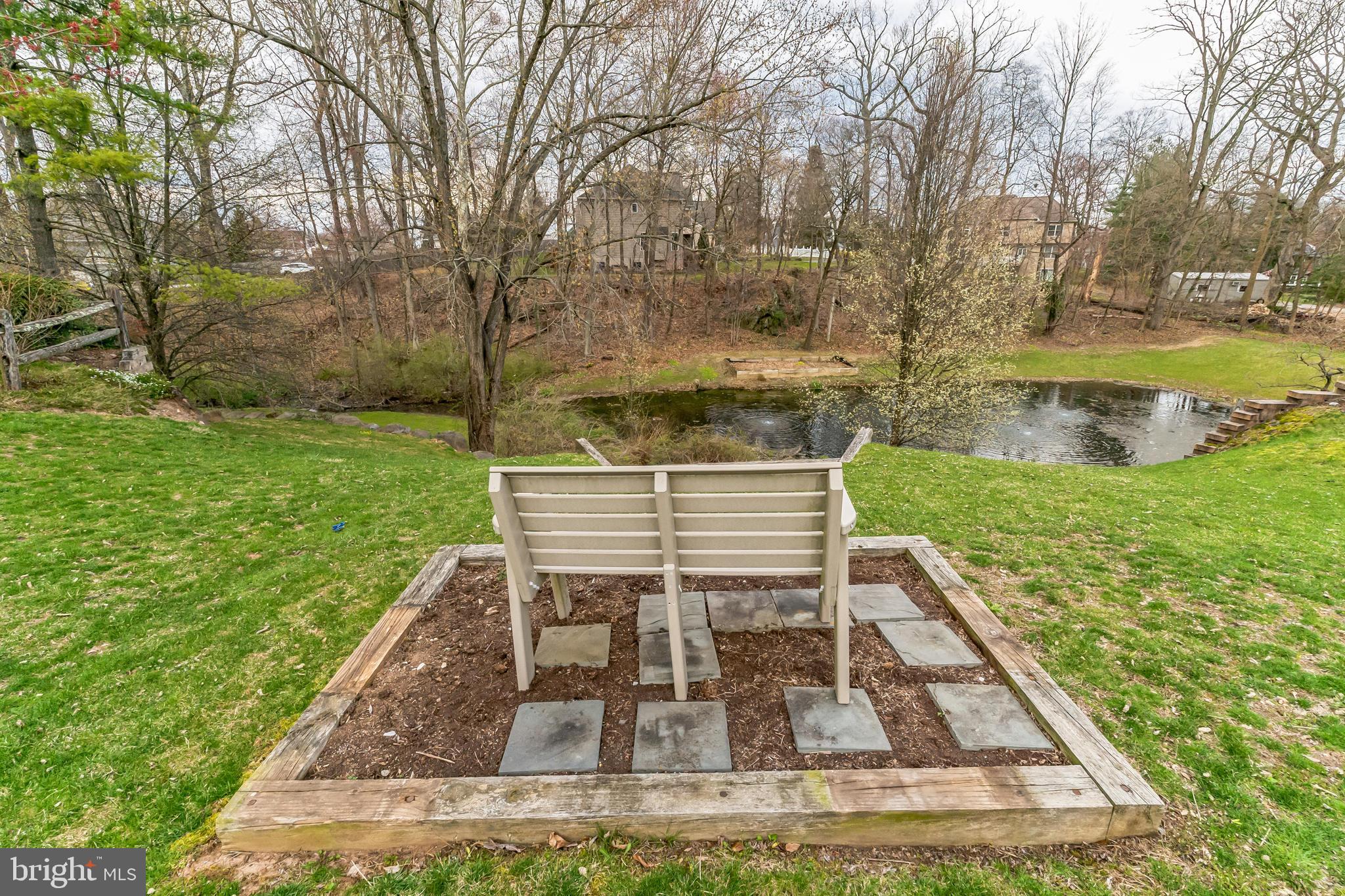 THE HIGHLANDS - Residential