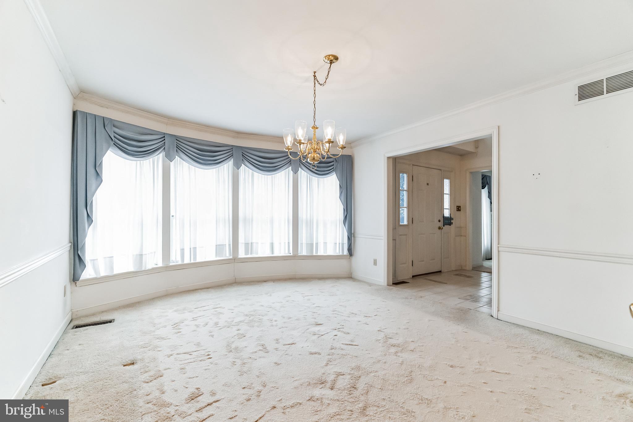 THE HIGHLANDS - Residential