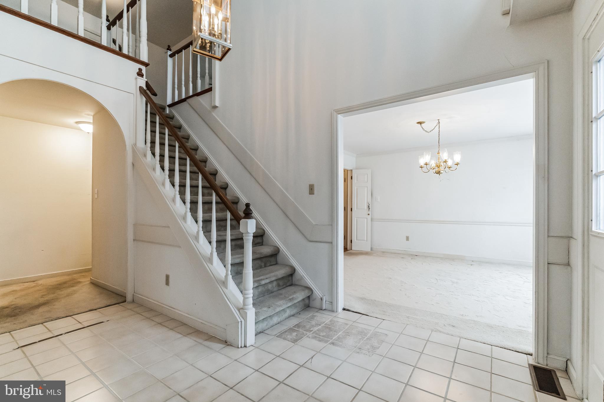 THE HIGHLANDS - Residential