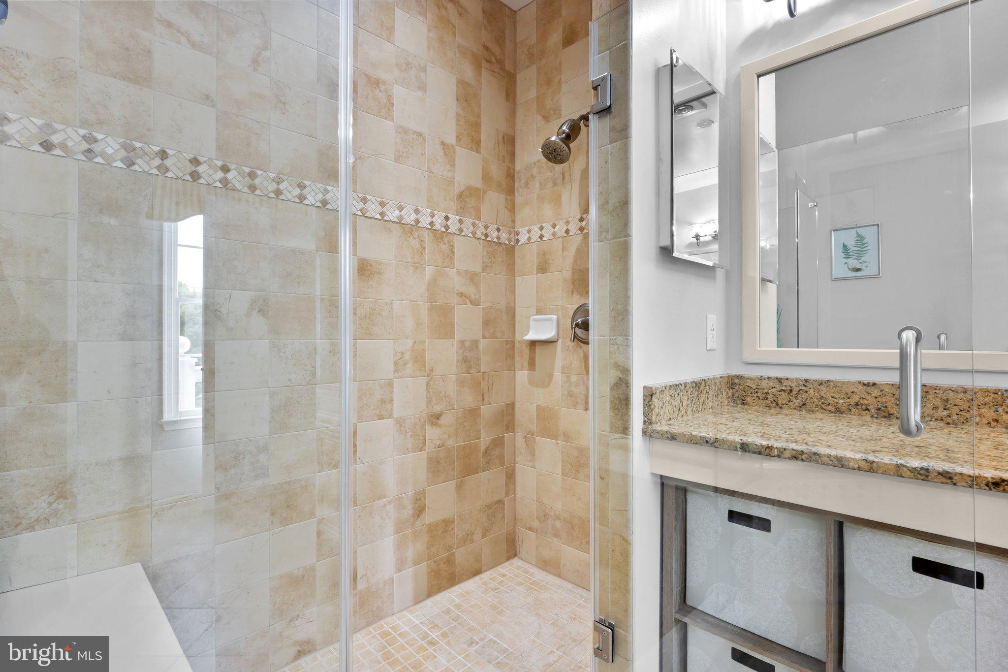 NEWTOWN WALK - Residential