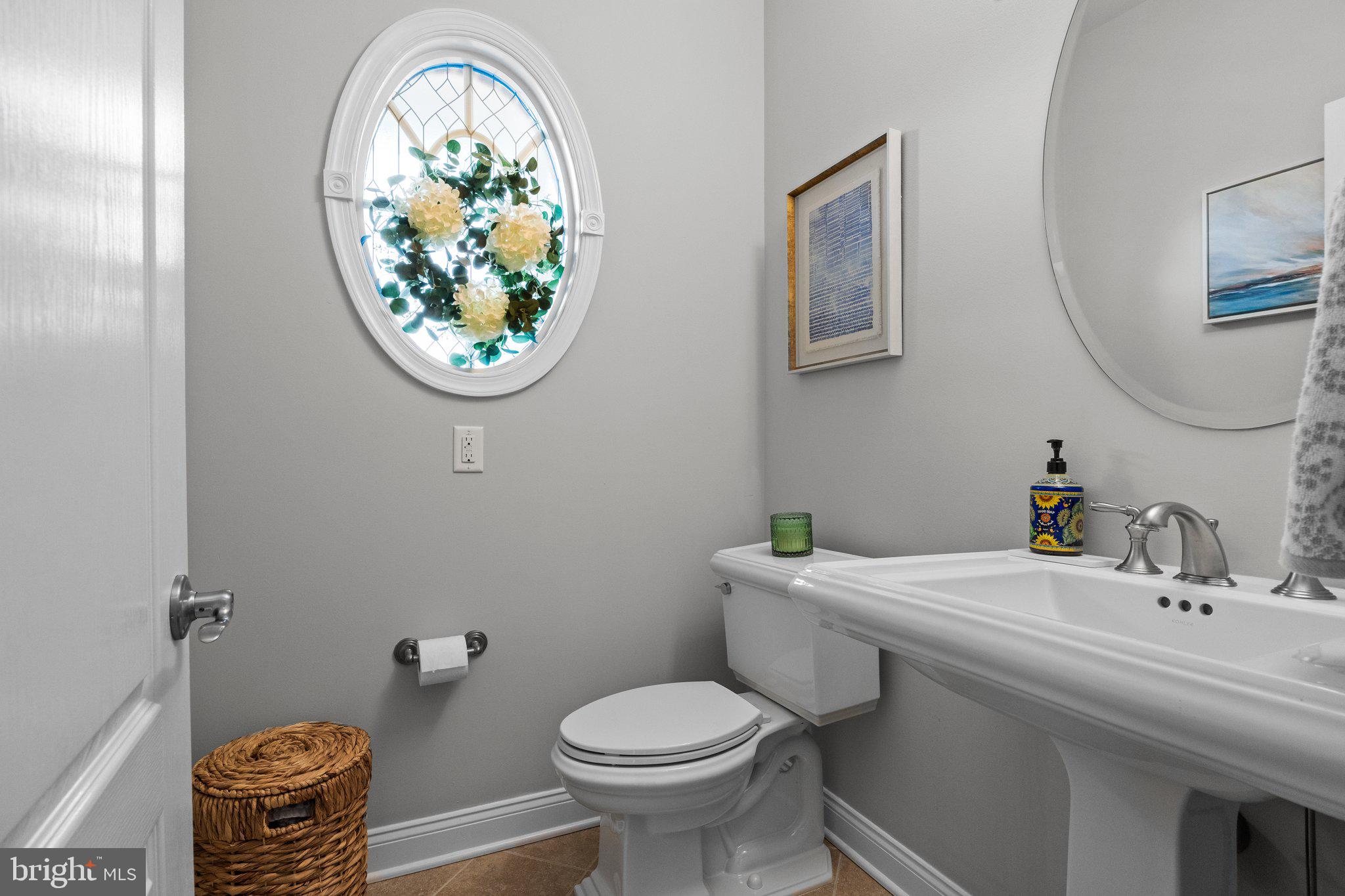 NEWTOWN WALK - Residential