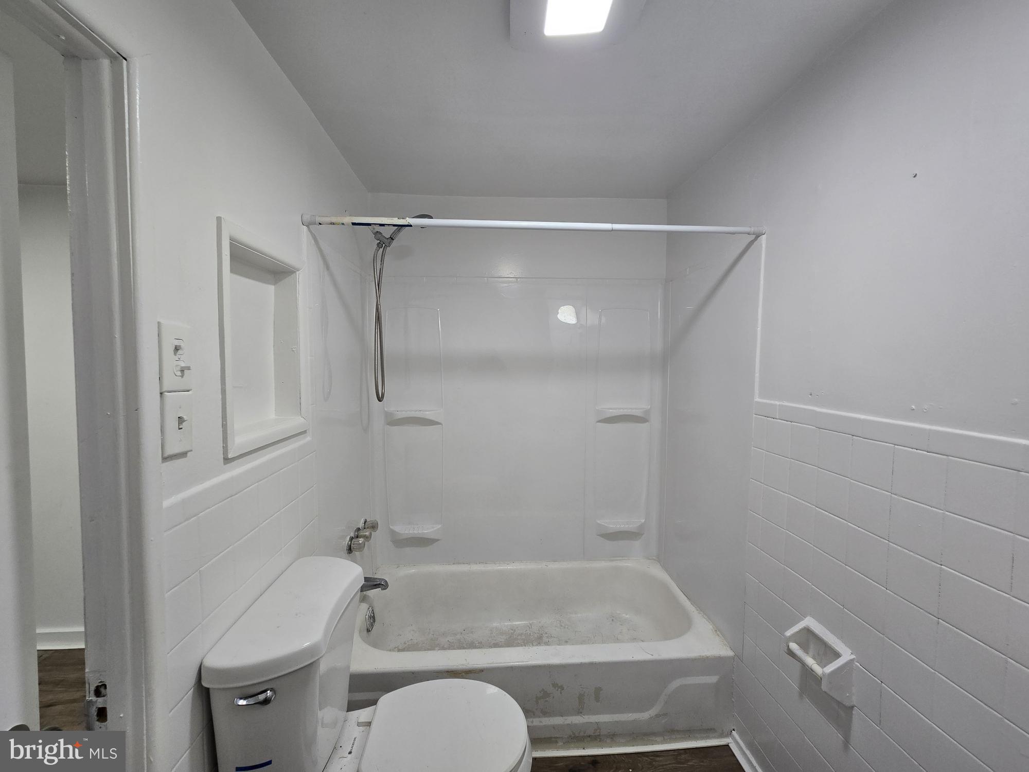 GERMANTOWN (EAST) - Residential Lease