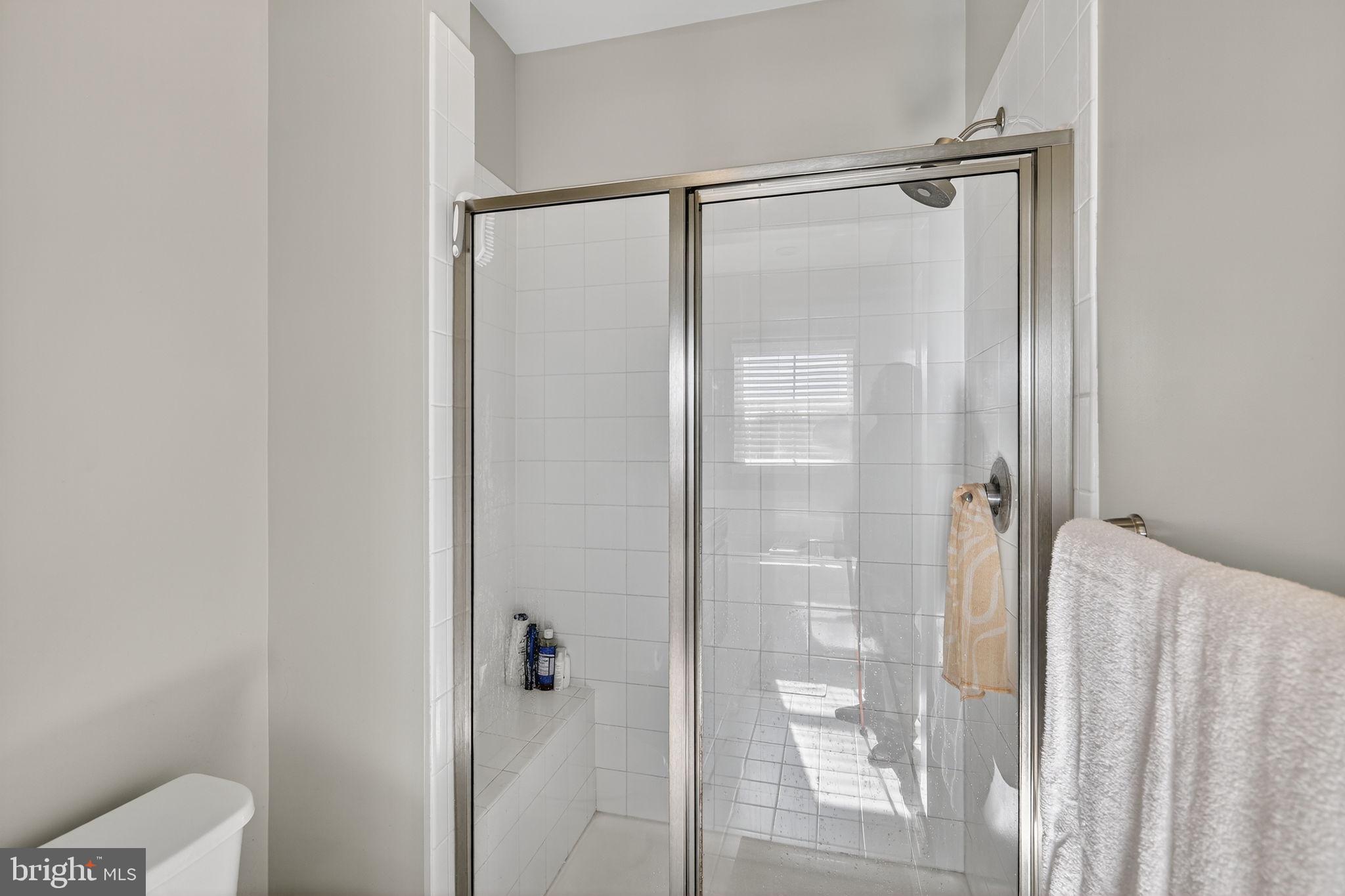 BRADLEY SQUARE - Residential