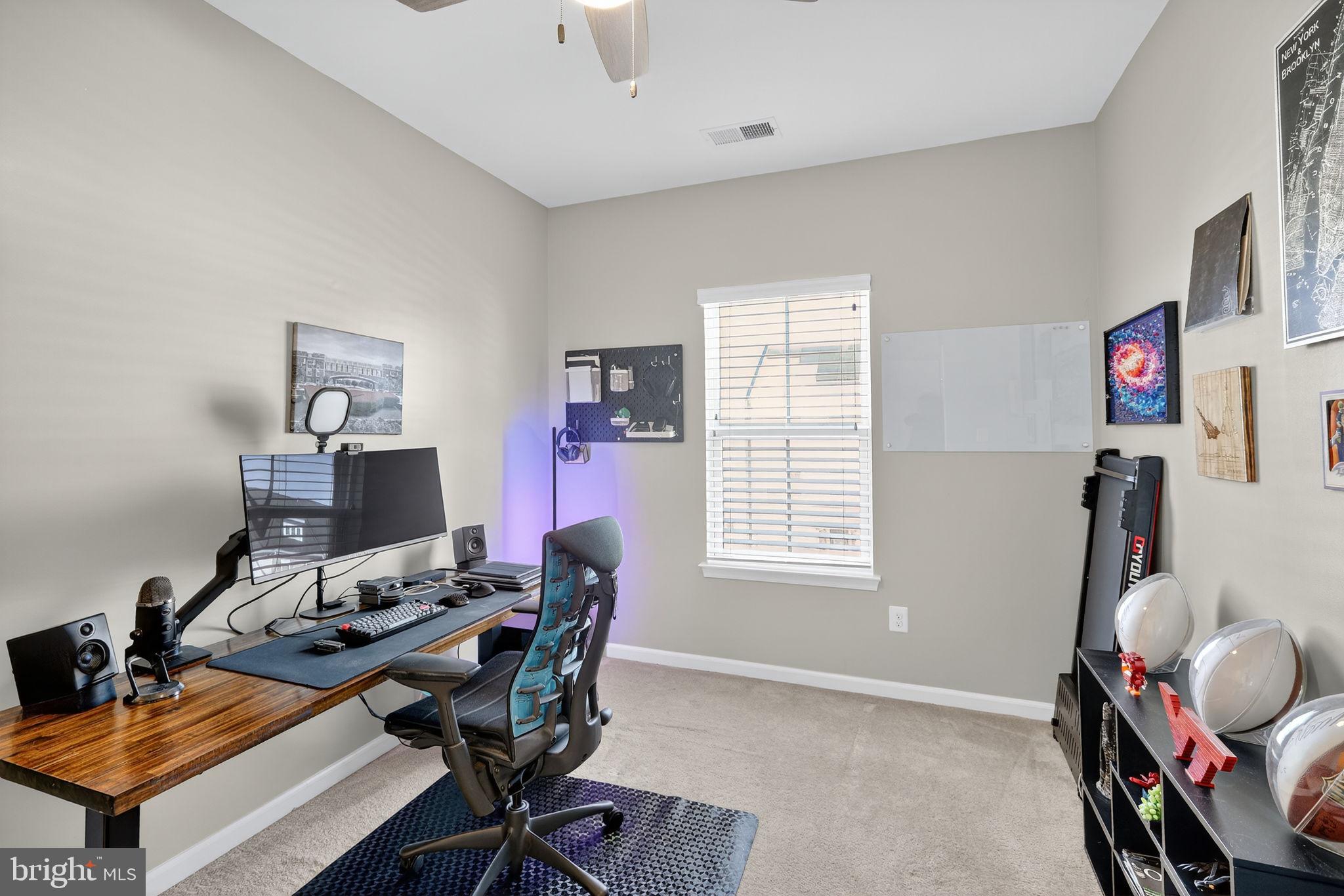 BRADLEY SQUARE - Residential