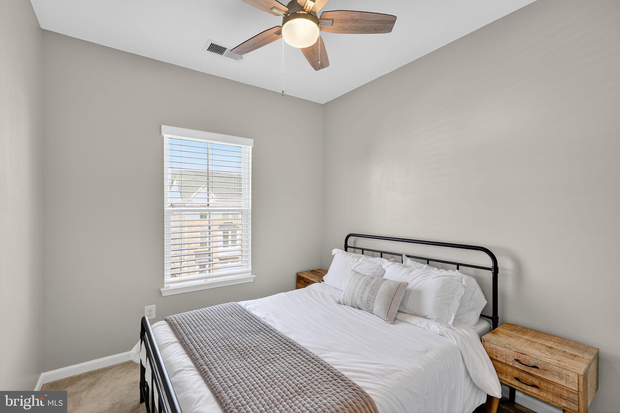 BRADLEY SQUARE - Residential