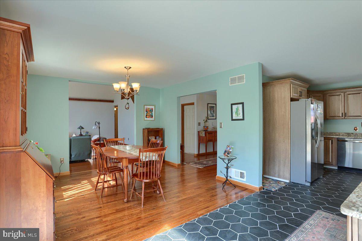 HAMILTONBAN TOWNSHIP - Residential