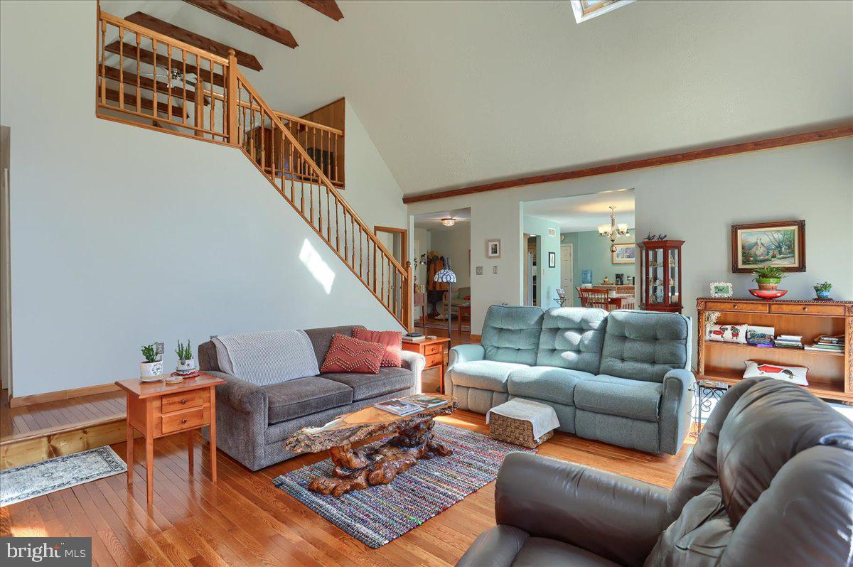 HAMILTONBAN TOWNSHIP - Residential