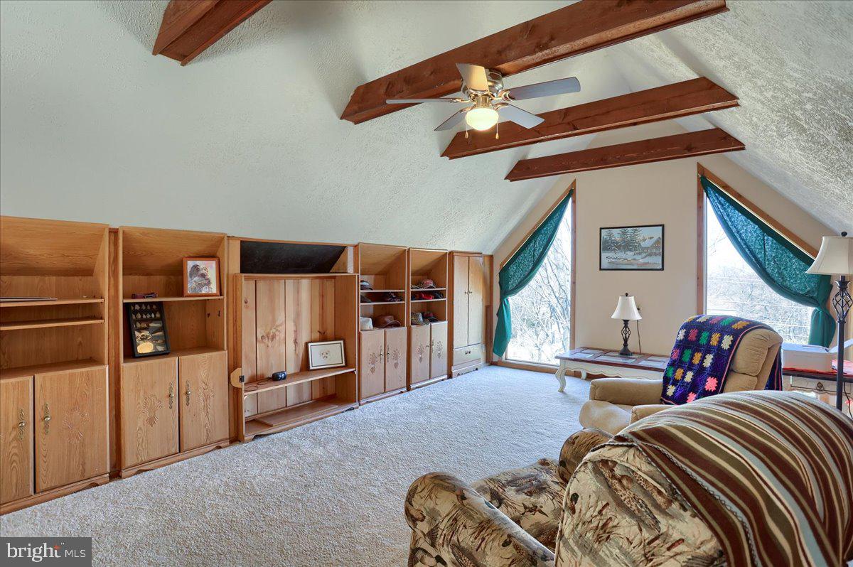 HAMILTONBAN TOWNSHIP - Residential