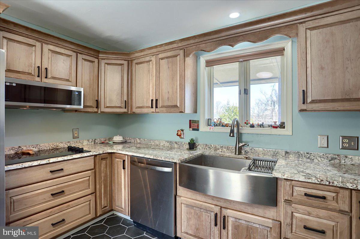 HAMILTONBAN TOWNSHIP - Residential