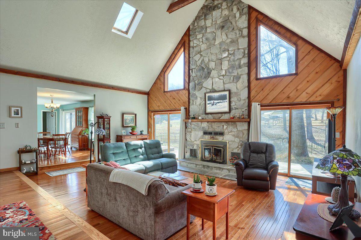 HAMILTONBAN TOWNSHIP - Residential