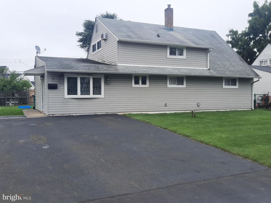 Nice Cape in the Whitewood Section of Levittown.  Featuring 4 Bedrooms and 2 Baths.
Updated Kitchen, Bath, Heater and 200 Amp Electrical Service.  Spacious Workshop, well manicured Lawn,
4 Car Expanded Driveway, New Sidewalks and Curbs.