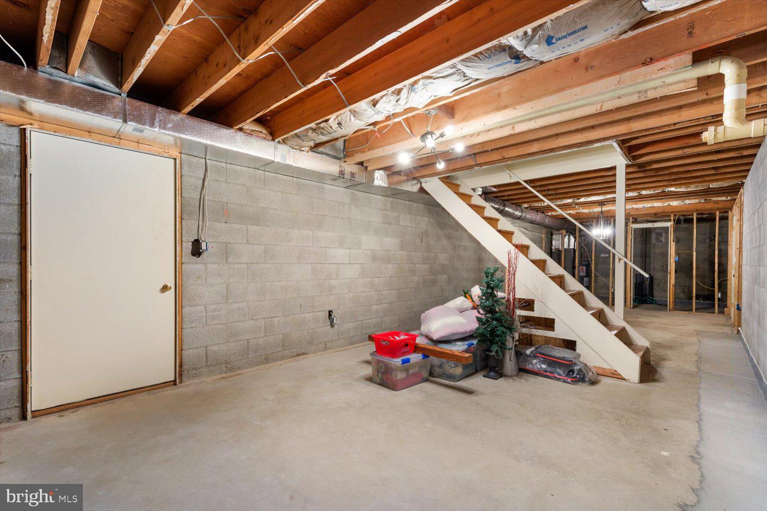 WATERFORD ESTATES - Residential