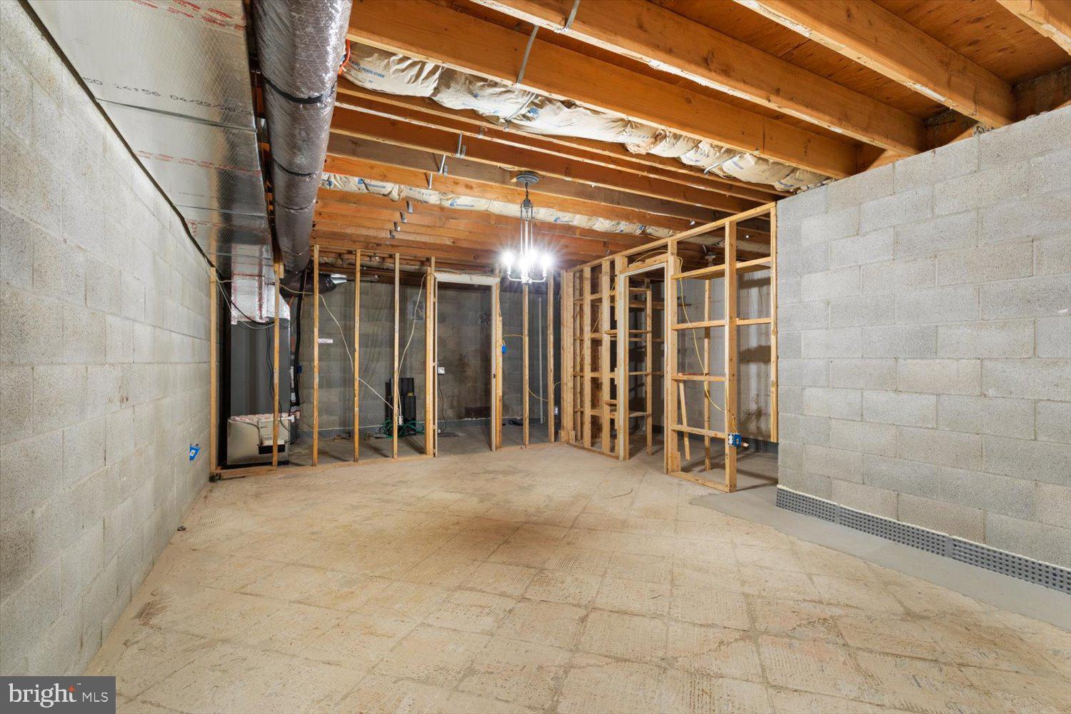 WATERFORD ESTATES - Residential