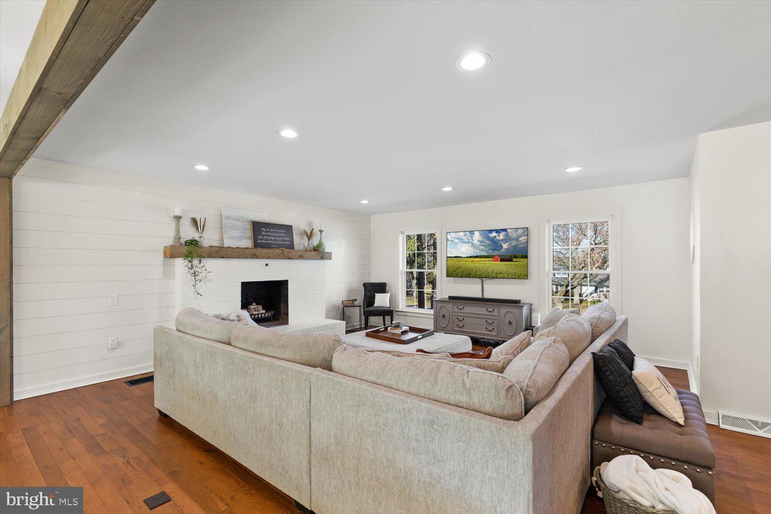 WATERFORD ESTATES - Residential