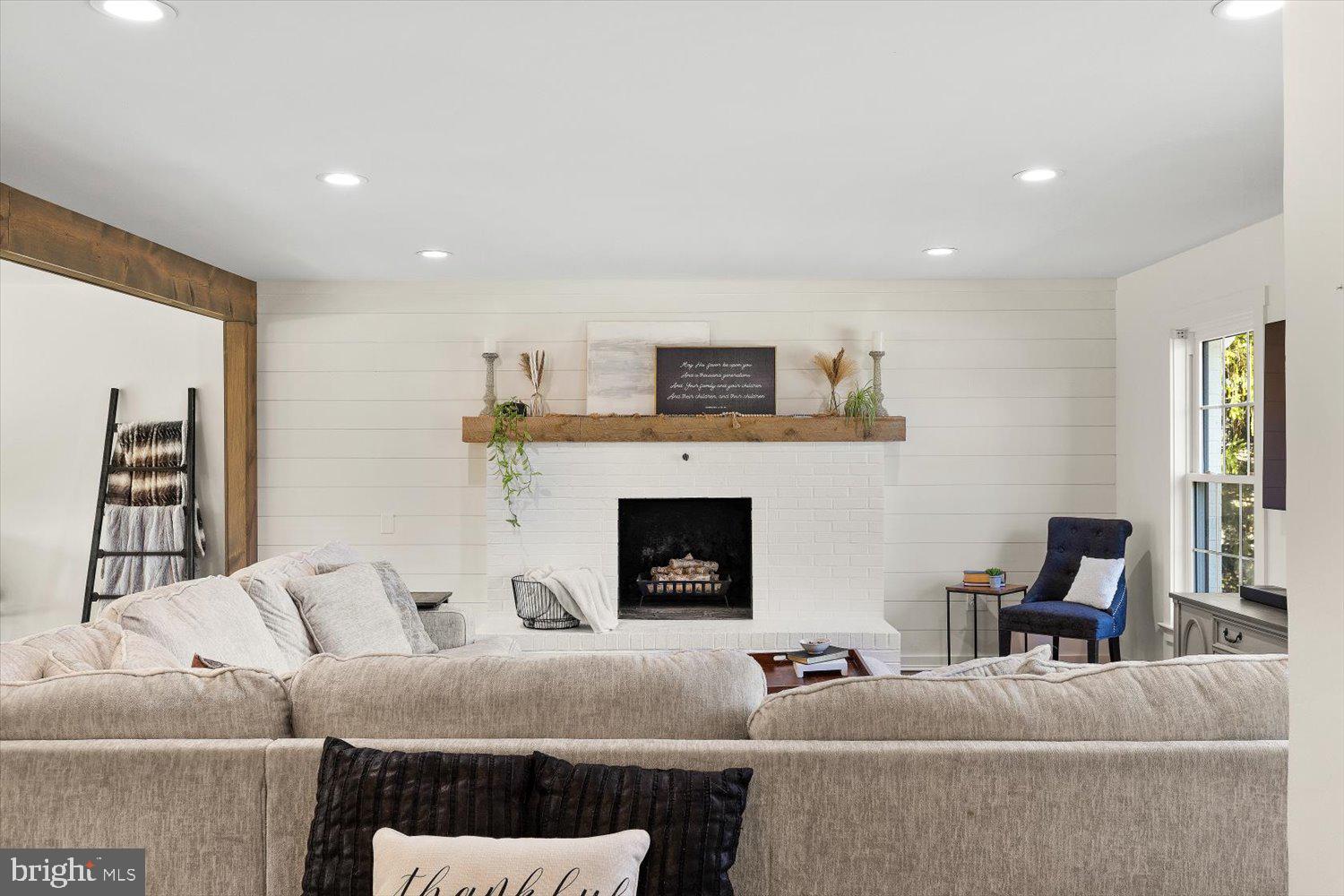 WATERFORD ESTATES - Residential