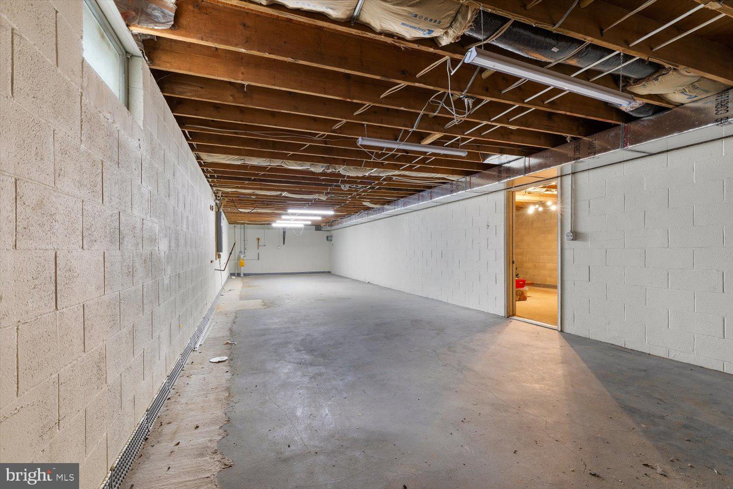 WATERFORD ESTATES - Residential