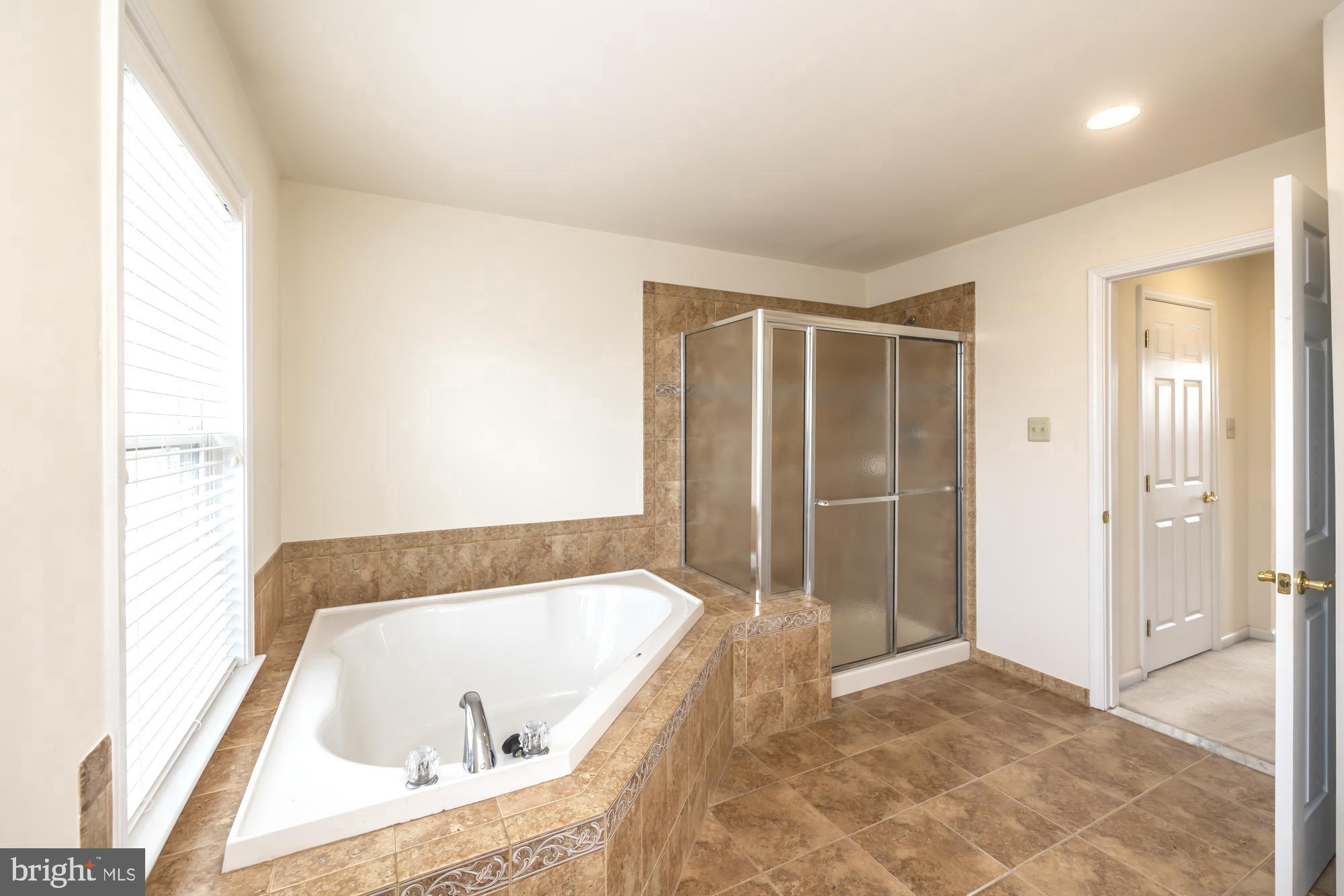 VALLEY HIGH ESTS - Residential