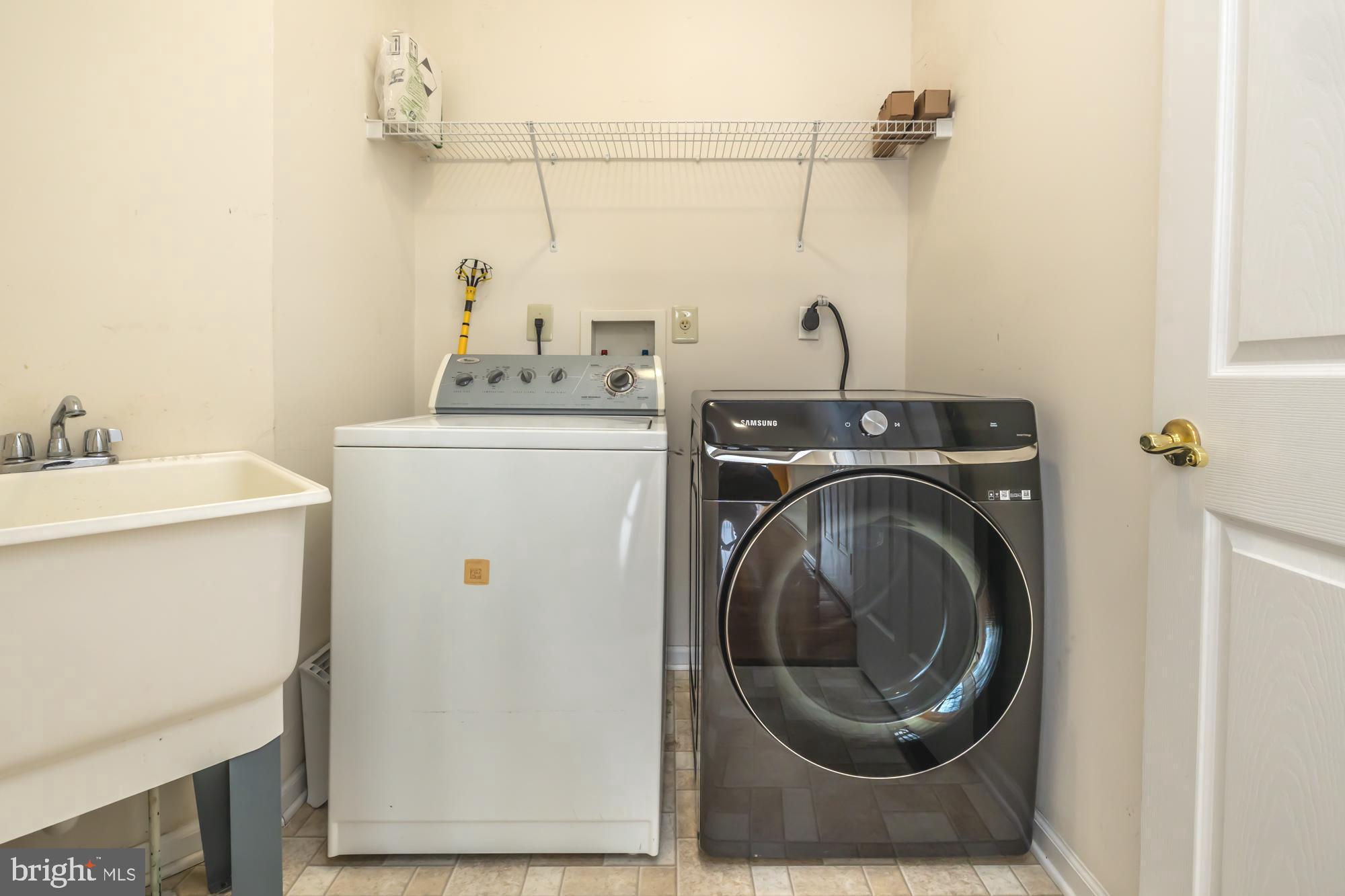 VALLEY HIGH ESTS - Residential