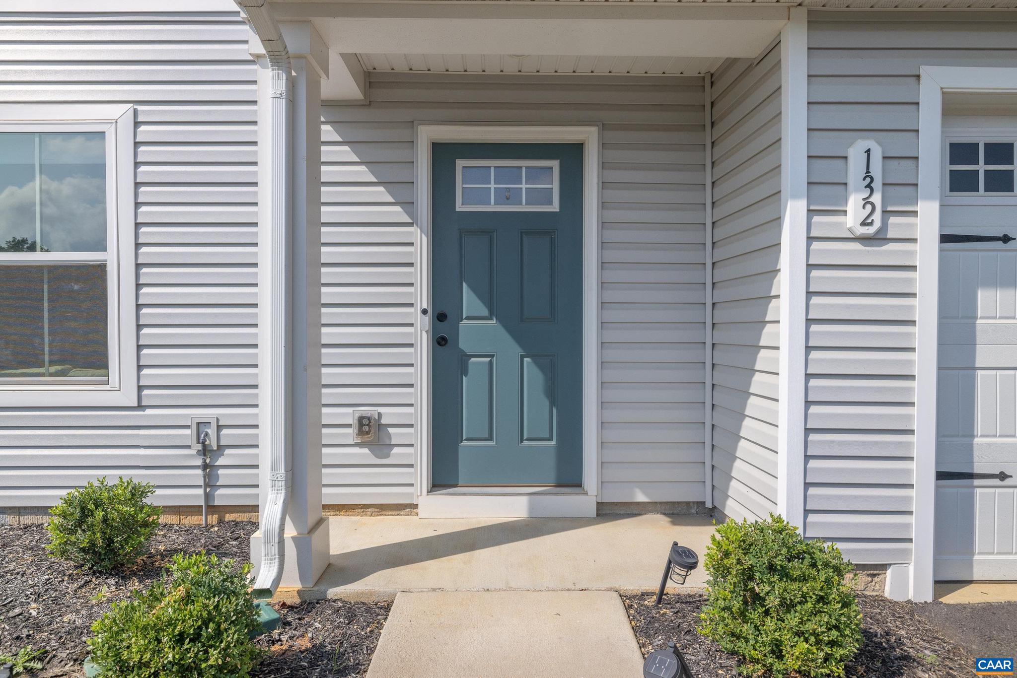 132 WHITE BIRCH RD
