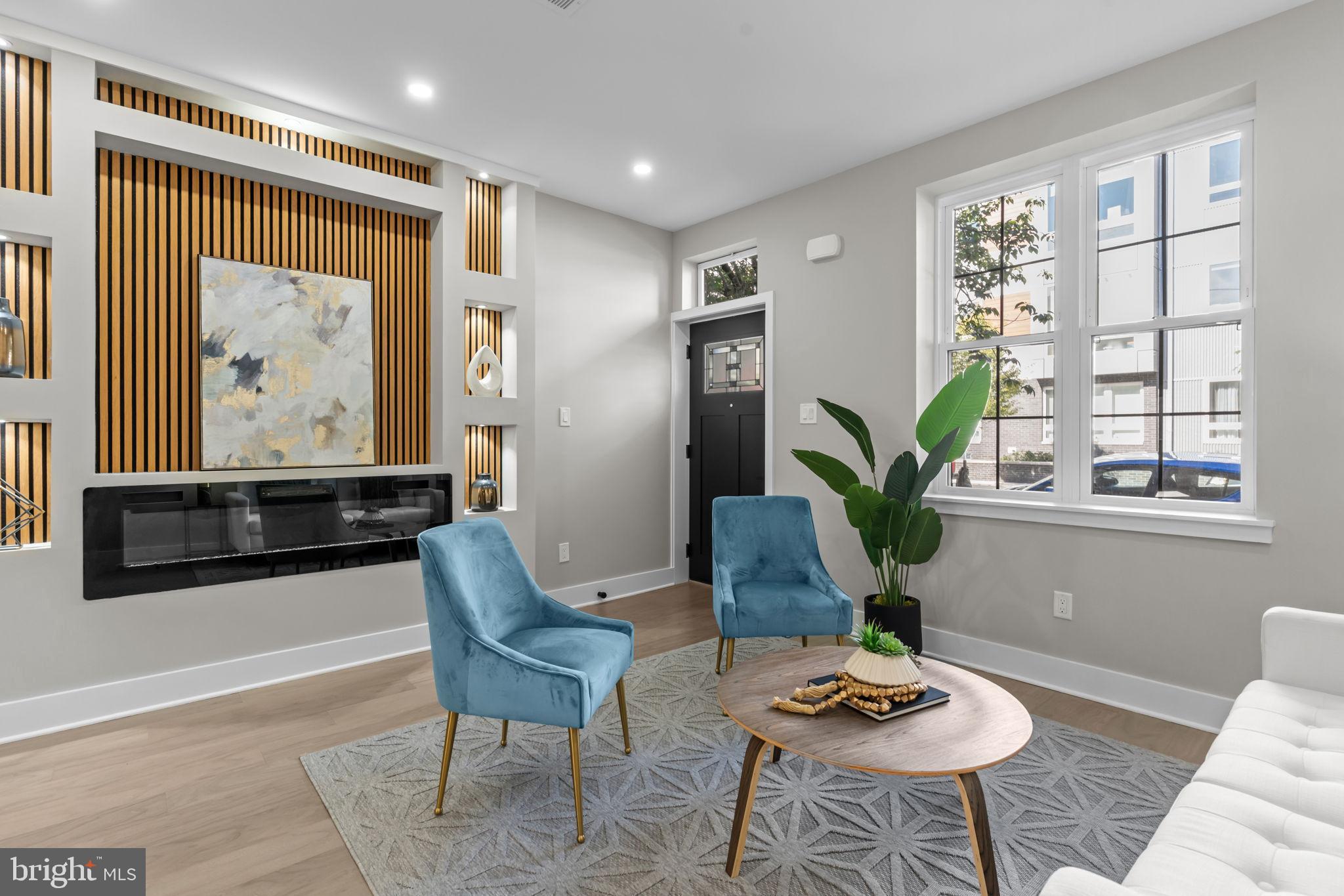 OLDE KENSINGTON - Residential