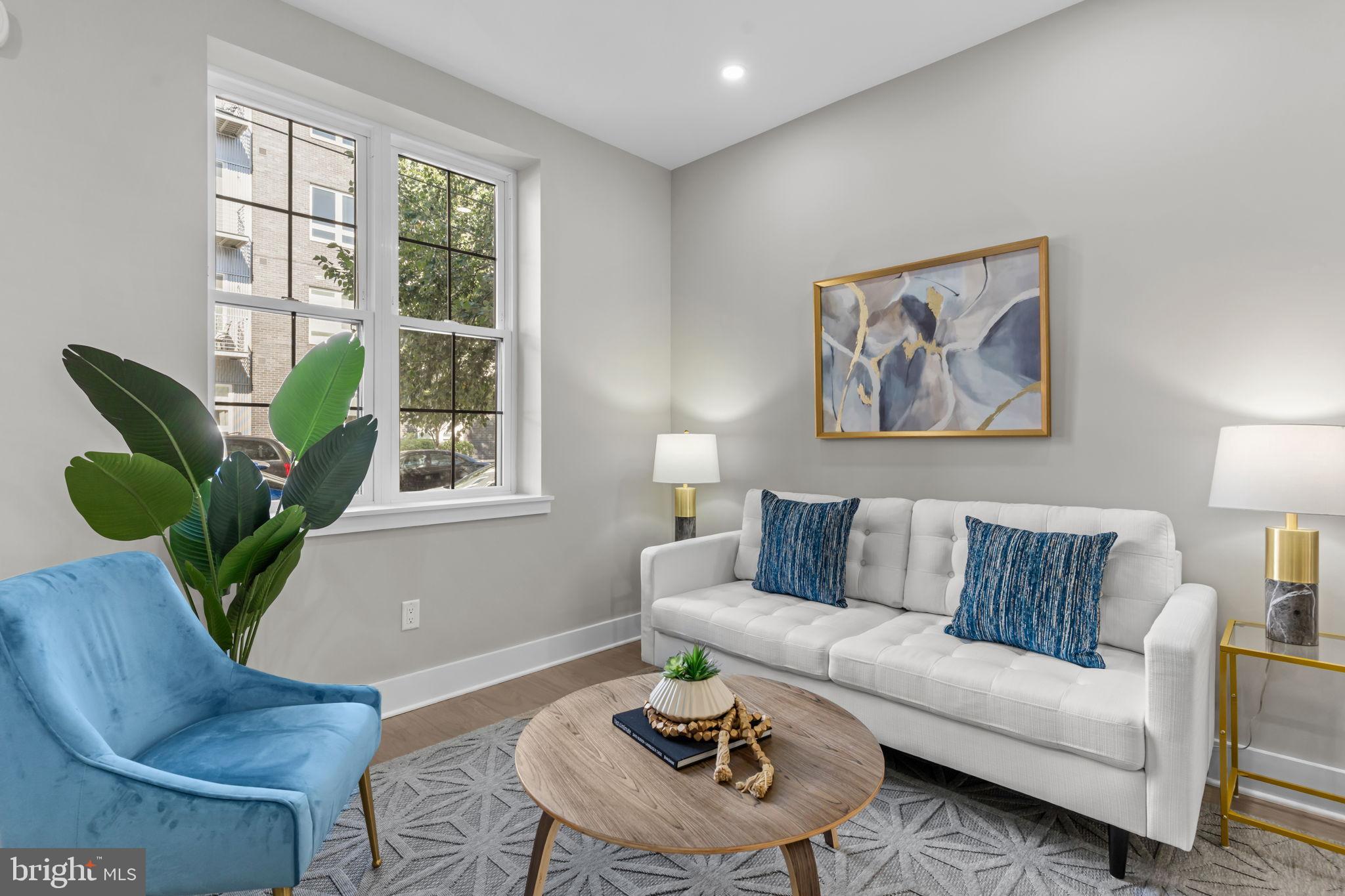 OLDE KENSINGTON - Residential