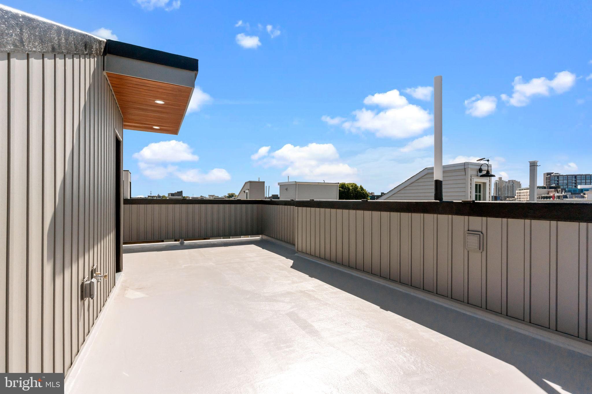 OLDE KENSINGTON - Residential