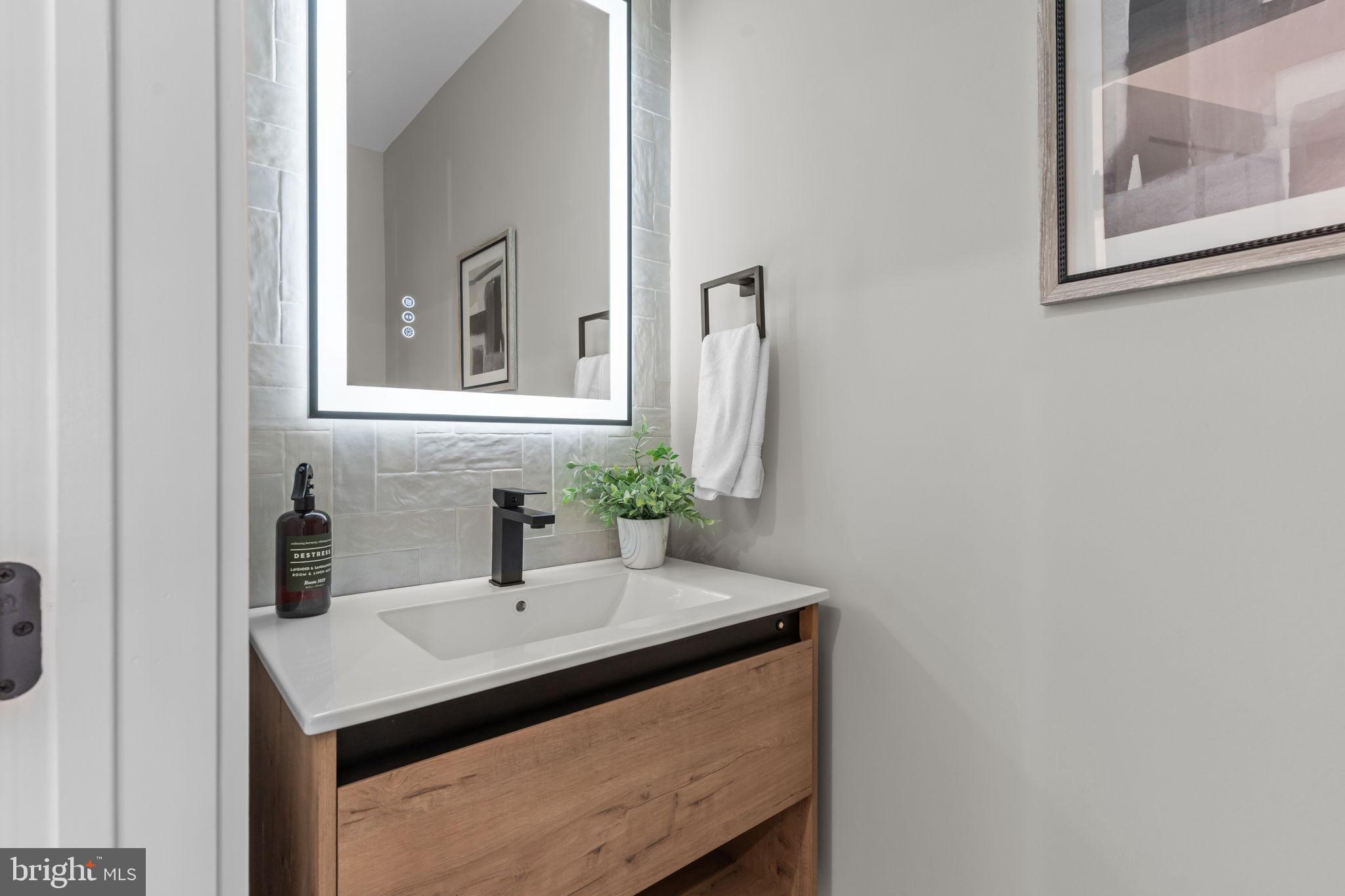 OLDE KENSINGTON - Residential