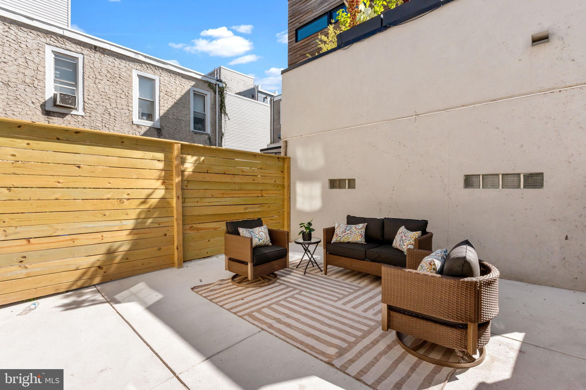 OLDE KENSINGTON - Residential