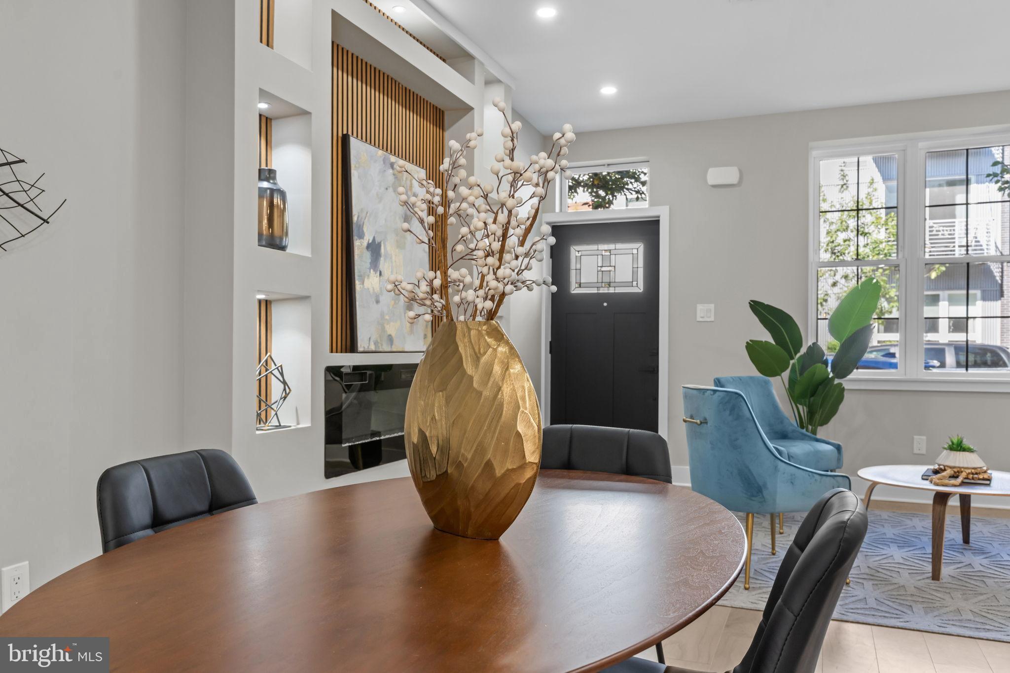 OLDE KENSINGTON - Residential